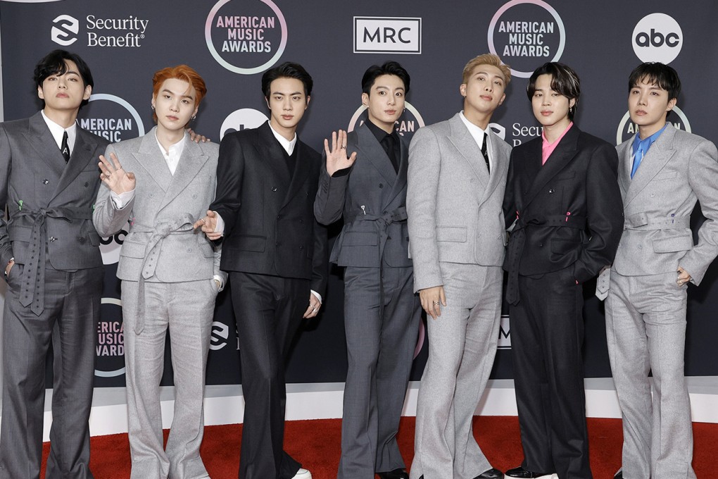 (From left) V, Suga, Jin, Jungkook, RM, Jimin and J-Hope of BTS attend the 2021 American Music Awards at the Microsoft Theater in Los Angeles on November 21, 2021. Photo: TNS