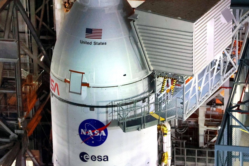 Artemis I and the Orion spacecraft shortly before rollout to the launch pad at Kennedy Space Center’s Launch Complex. Photo: TNS