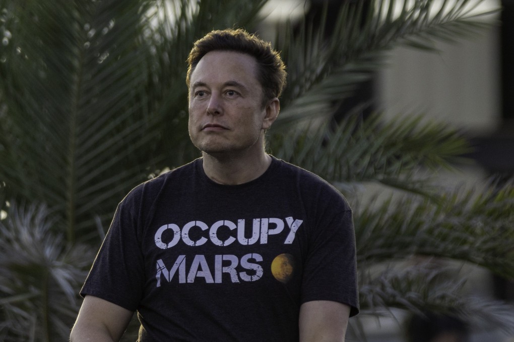 SpaceX founder Elon Musk during a T-Mobile and SpaceX event in Boca Chica Beach, Texas on Thursday. Photo: Getty Images / AFP