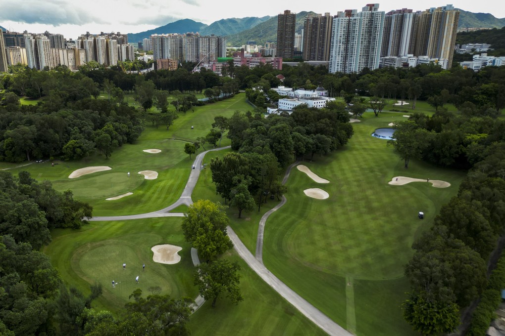 Authorities plan to build 12,000 public housing flats on an exclusive golf course in Fanling. Photo: Sam Tsang