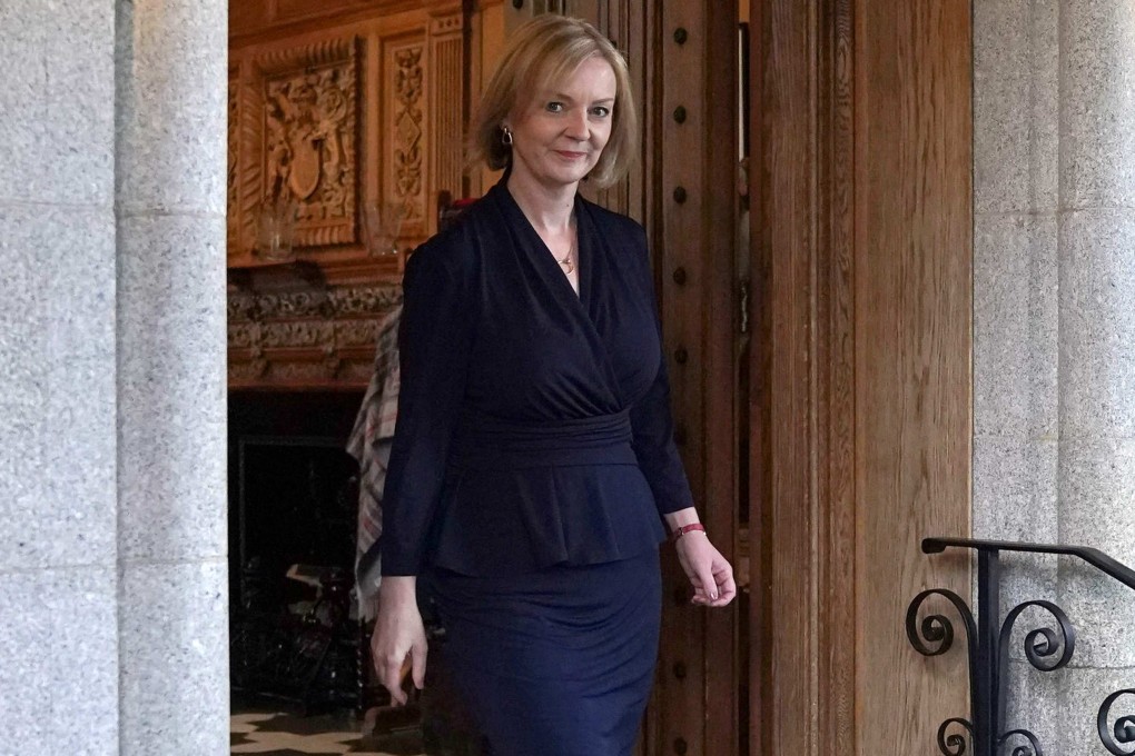 Britain’s new Prime Minister Liz Truss leaves Balmoral Castle in Scotland, after meeting with Queen Elizabeth. Photo: AFP