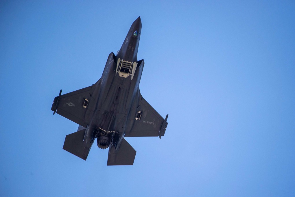An F-35 fighter plane flies over the White House in June 2019. Photo: AFP