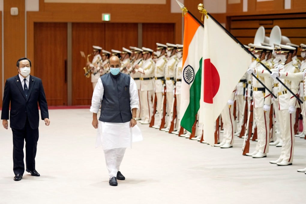 India’s defence minister Rajnath Singh (R) and Japan’s defence minister Yasukazu Hamada attend an honour guard ceremony before a Japan-India bilateral meeting in Tokyo on Thursday. Photo: via Reuters