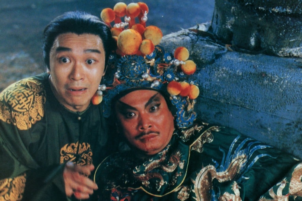 Stephen Chow (left) and Ng Man-tat in a still from Royal Tramp. Critics called Chow
“the finest Hong Kong comedian of his generation” and “Hong Kong’s hottest actor” of the 1990s.