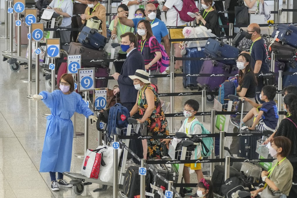 The United States has warned its citizens to avoid transiting through Hong Kong’s airport, citing the city’s strict anti-epidemic measures. Photo: Sam Tsang