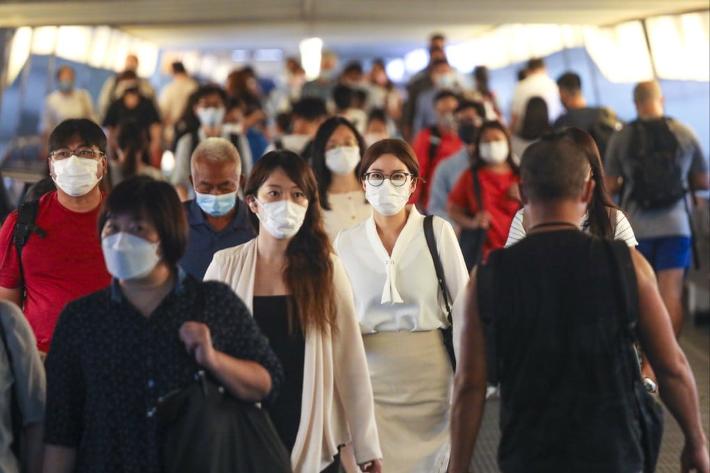 Women holding top jobs in Hong Kong are getting paid less than men of the same rank. Photo: Xiaomei Chen