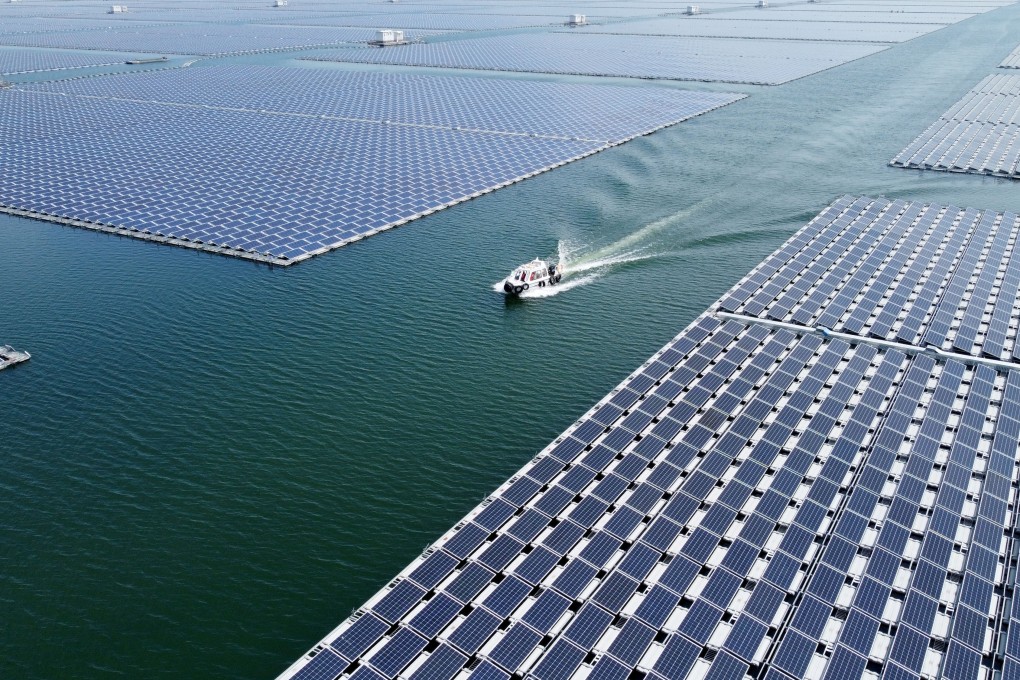 The Maowei floating photovoltaic power station in east China’s Anhui Province. The floating power station has an installed capacity of 130 megawatts. Photo: Xinhua