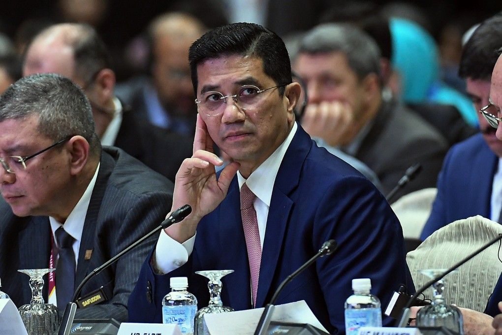 Azmin Ali, Malaysia’s trade and industry minister, said there was a ‘need to discuss when is the right time to call for an election’. Photo: Bernama via dpa