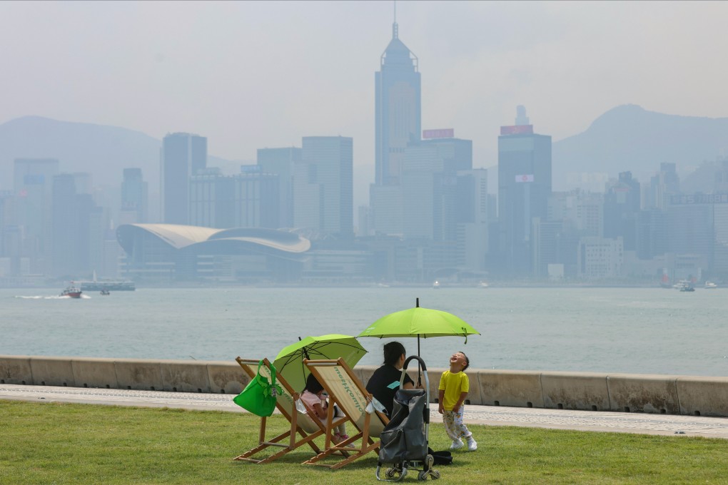 The Observatory has warned that high temperatures will continue until early next week. Photo: Dickson Lee
