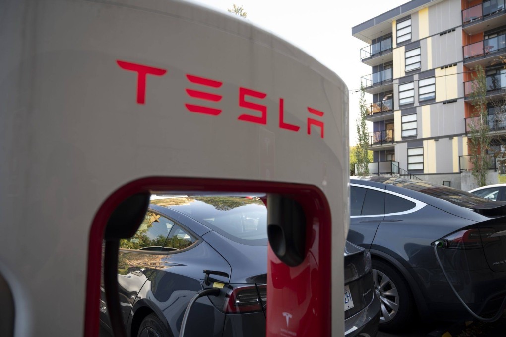 A Tesla Supercharger station in North Vancouver, British Columbia, Canada, Sept. 13, 2022. Photo: Bloomberg