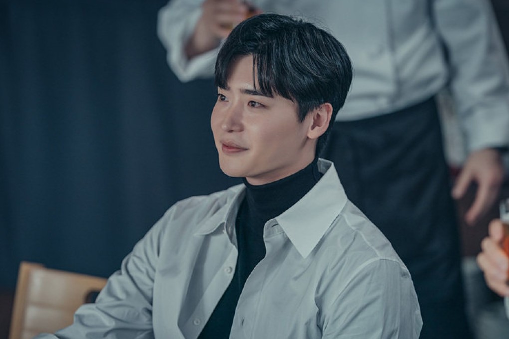 Lee Jong-suk plays Park Chang-ho, a lawyer turned master criminal, in a still from Disney+ Korean drama series Big Mouth.