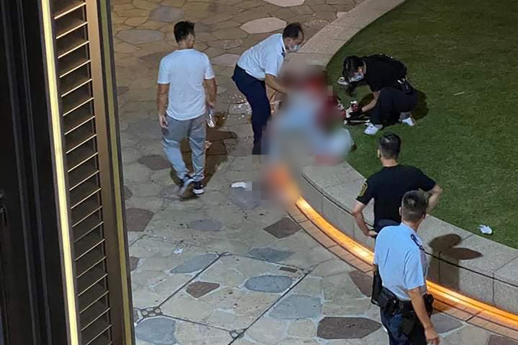 Hong Kong police launch manhunt after 4 attacked with knives outside ...