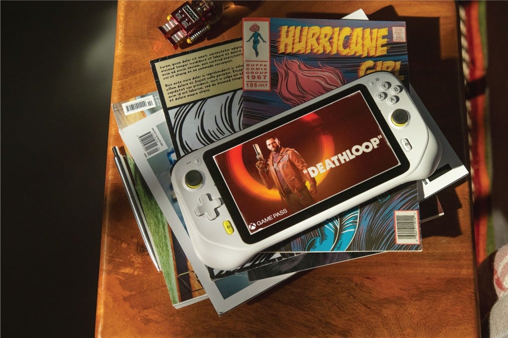 The handheld console jointly developed by Tencent Games and Logitech, called Logitech G Cloud. Photo: Handout