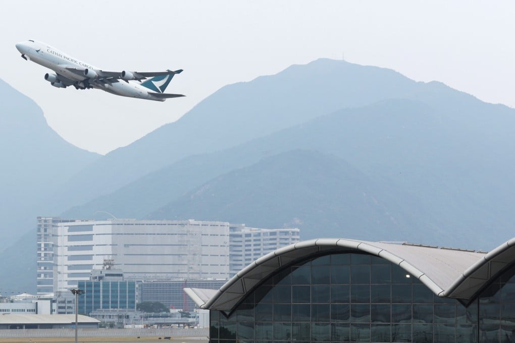 Residents report facing technical glitches on Cathay Pacific’s website after city announced it would end hotel quarantine starting Monday. Photo: Yik Yeung-man