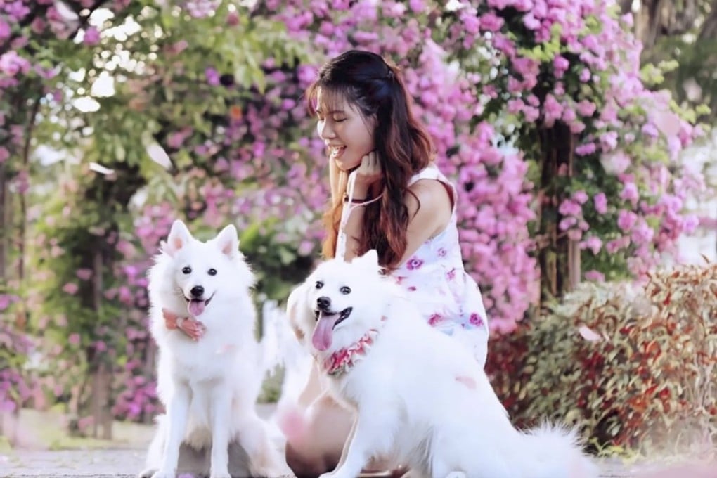 Instagram user @idiot_and_kosong poses under the bougainvillea archways at the Japanese Cemetery Park in Singapore. Photo: Instagram / @idiot_and_kosong