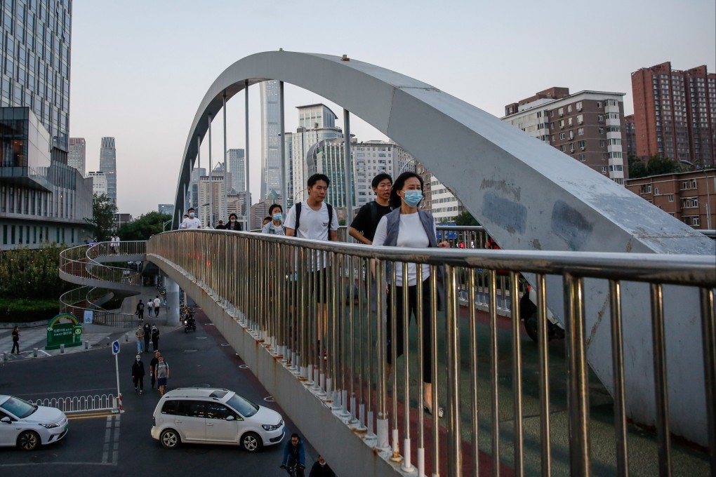 The biggest challenge for China is to coordinate Covid-19 controls and expansionary policies, according to economist Yu Yongding. Photo: EPA-EFE