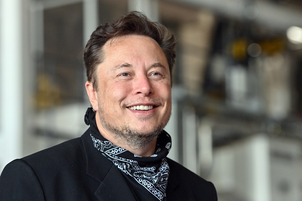 Elon Musk, Tesla CEO, has embroiled himself in another Twitter spat.
Photo: Patrick Pleul/dpa-Zentralbild/dpa