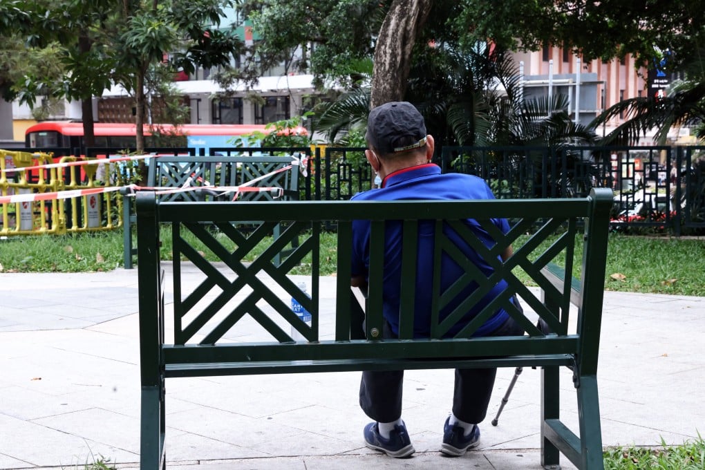 Researchers have said reduced support services for elderly residents have prevented them from forming more interpersonal relationships. Photo: K. Y. Cheng