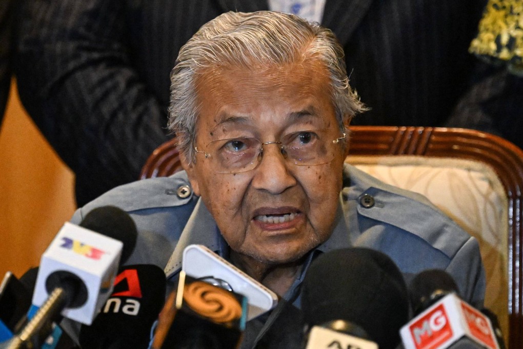 Malaysia’s former PM Mahathir Mohamad says he will defend his seat of Langkawi. Photo: AFP