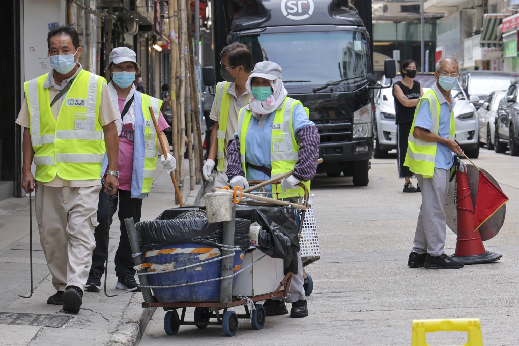 Hong Kong’s minimum wage for workers was frozen for the first time last year. Photo: Jelly Tse