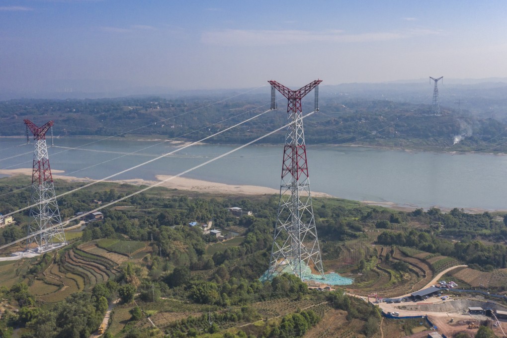 The Yangtze River is the world’s busiest and largest waterway for inland water transport, and handles over 80 per cent of iron ore, coal and foreign traded goods along the basin. Photo: Xinhua