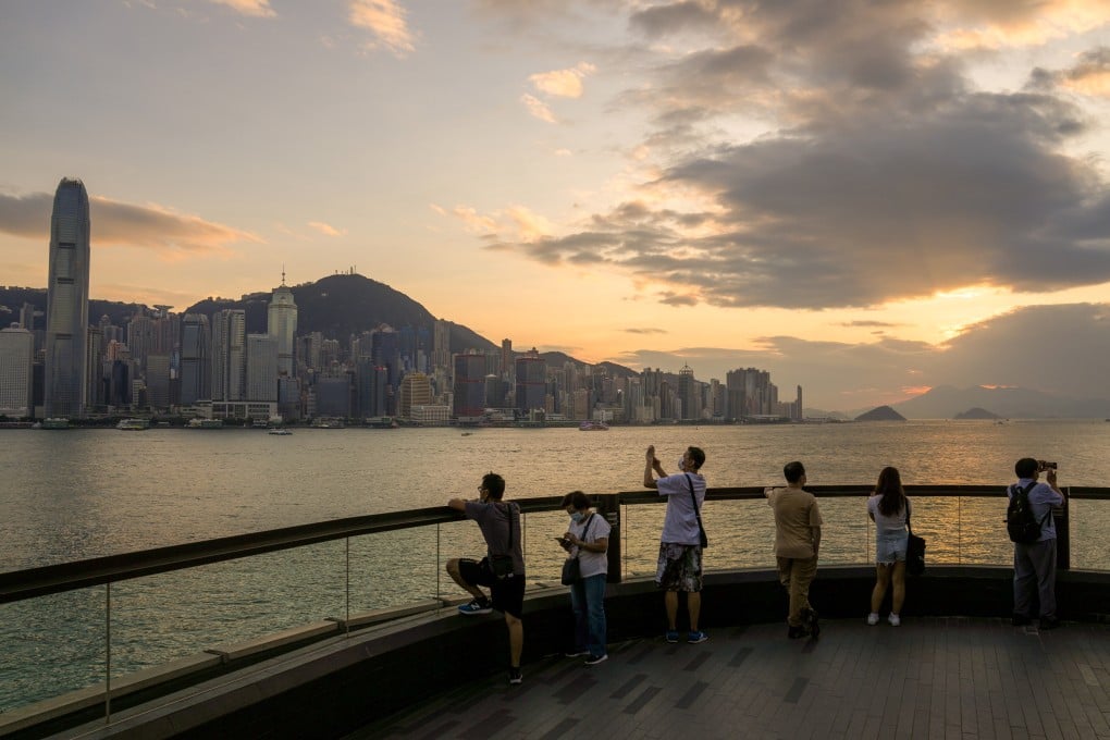 The Hong Kong Observatory issued the No 1 standby signal. Photo: Sam Tsang