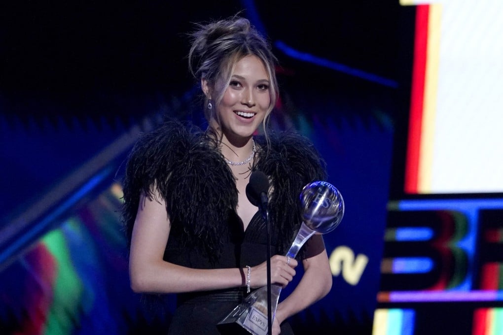 Freestyle skier Eileen Gu accepts the award for best breakthrough athlete at the ESPY Awards on July 20, 2022, at the Dolby Theatre in Los Angeles. Photo: AP