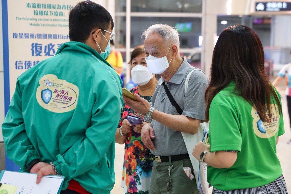 Health officials and volunteers will provide coronavirus jabs to elderly residents in public housing estates to spur on the city’s vaccine drive. Photo: Edmond So