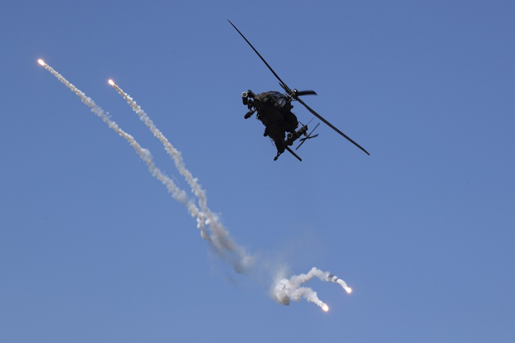 A South Korean helicopter takes part in an ongoing military exercise last week aimed at testing the country’s readiness against the North’s nuclear and missile threats. Photo: EPA-EFE