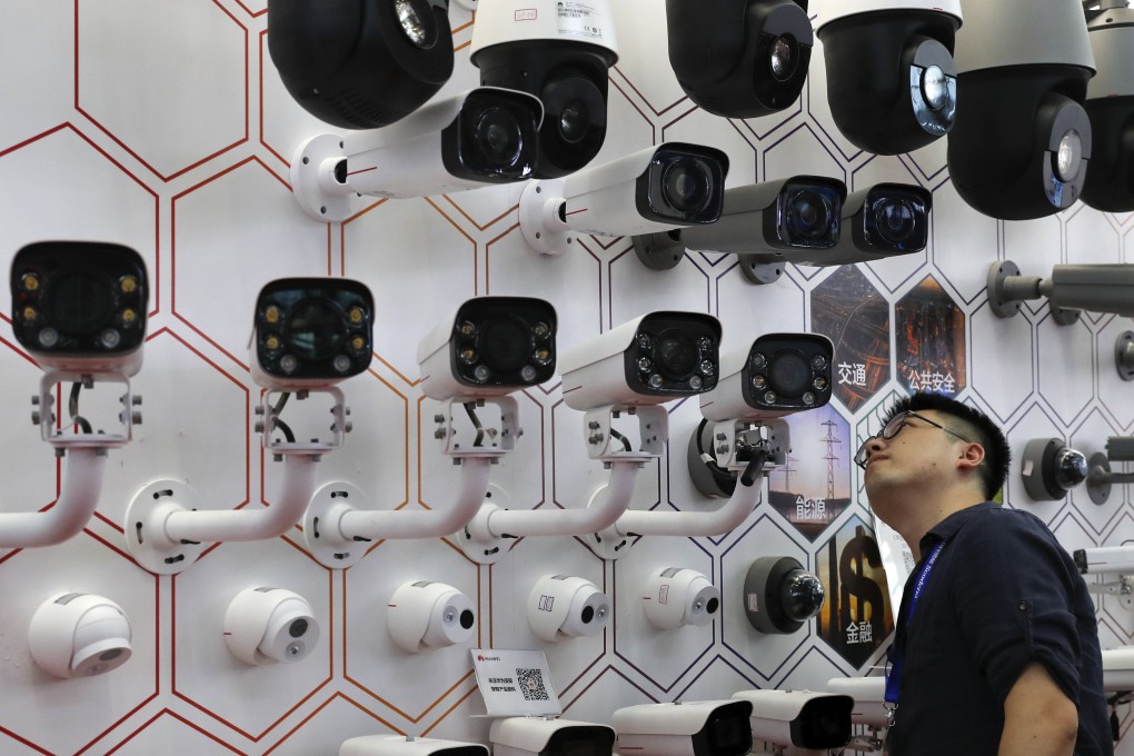 Federal agencies in the US have been banned from buying Huawei, ZTE, Hikvision, Dahua, and Hytera gear since 2018. Pictured are displays of surveillance cameras made by Huawei. Photo: AP