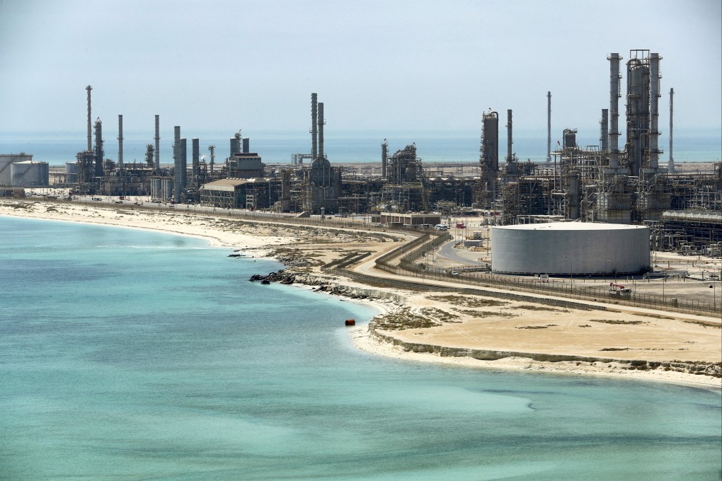 Saudi Aramco’s Ras Tanura oil refinery and oil terminal in Saudi Arabia. Photo: Reuters