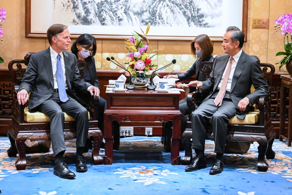 Chinese State Councilor and Foreign Minister Wang Yi meets with US ambassador to China Nicholas Burns on Friday. Photo: Xinhua