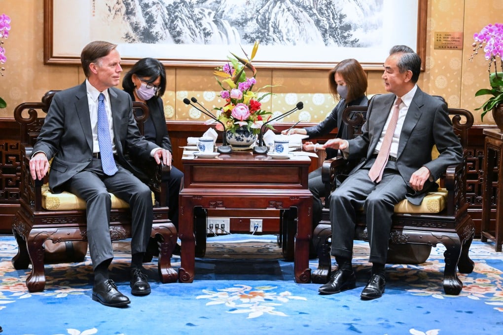 Chinese State Councilor and Foreign Minister Wang Yi meets with US ambassador to China Nicholas Burns on Friday. Photo: Xinhua