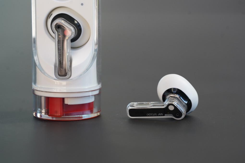 Nothing Ear Stick earbuds: cheaper than AirPods, comfortable and bright sounding, but the bass lacks punch. Photo: Ben Sin