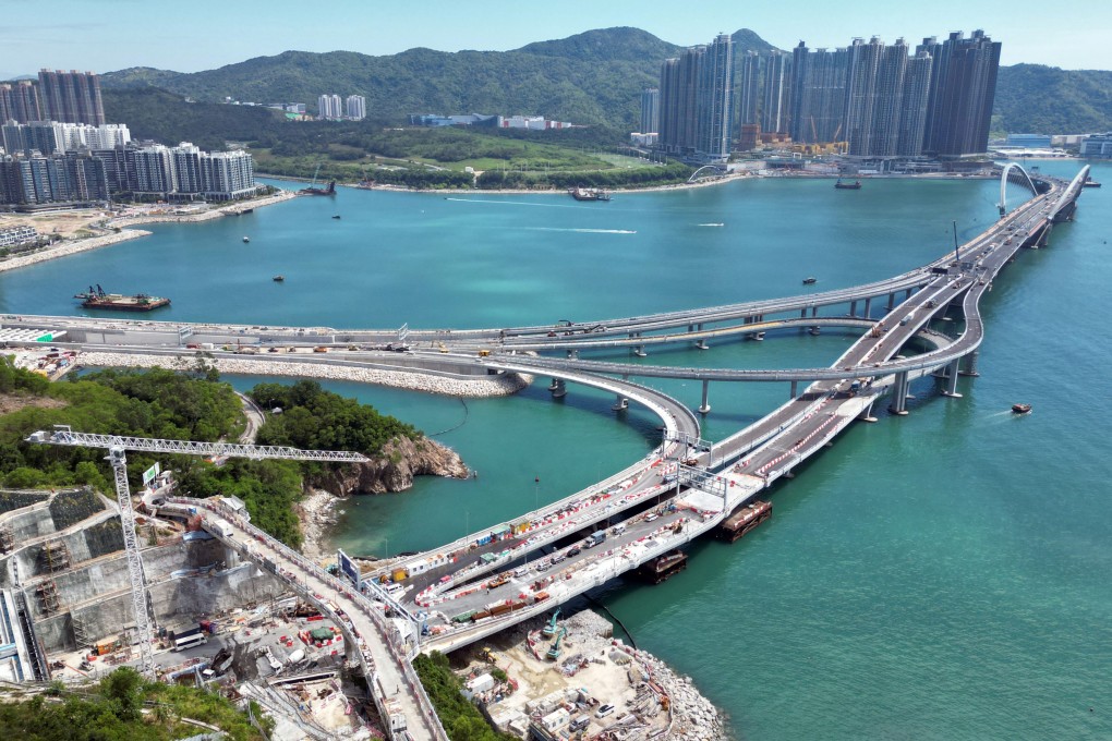The Cross Bay Link (pictured) will connect the Tseung Kwan O-Lam Tin Tunnel to the district’s Wan Po Road. Photo: Sam Tsang