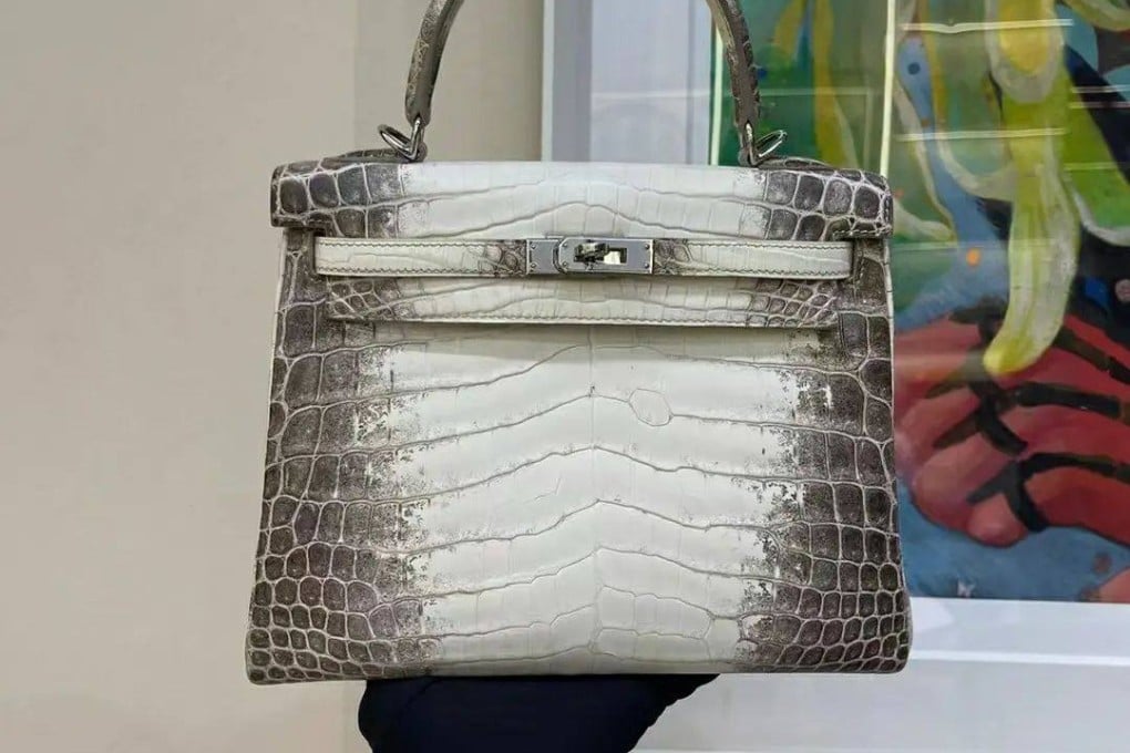 Auction house Sotheby’s is selling a rare Hermès Kelly 25 – and it is expected to go for more than half a million US dollars.