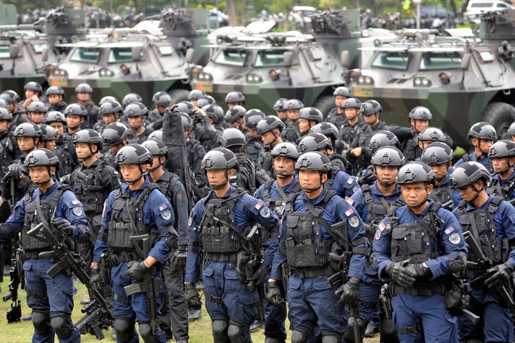 Indonesian military personnel preparing for the G20 summit in Bali. Photo: Reuters