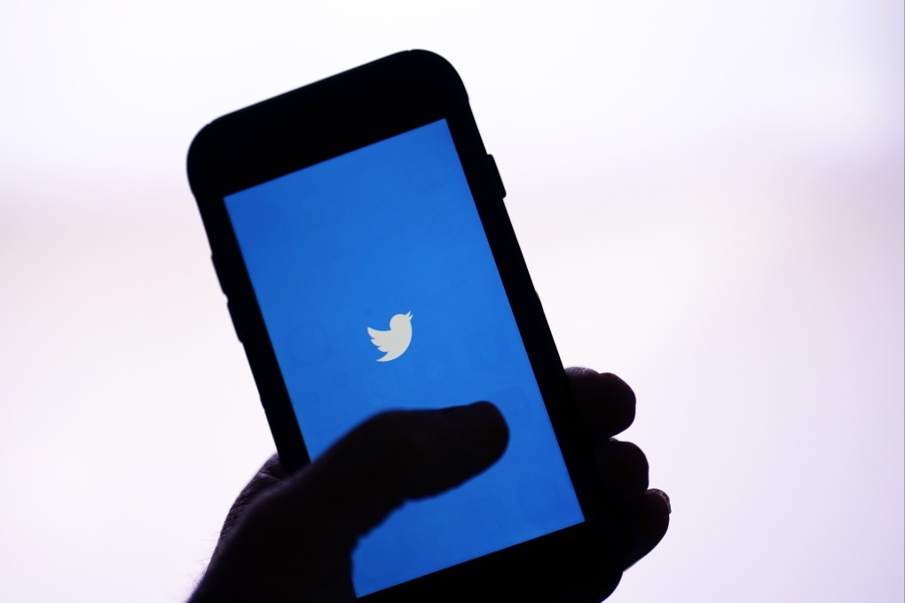 The Twitter app is seen displayed on a smartphone screen on April 25, 2022. Photo: AP