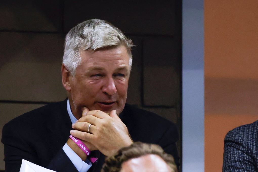 US actor Alec Baldwin has filed a lawsuit against several members of the set of the film Rust, on which cinematographer Halyna Hutchins was killed in 2021. Photo: AFP