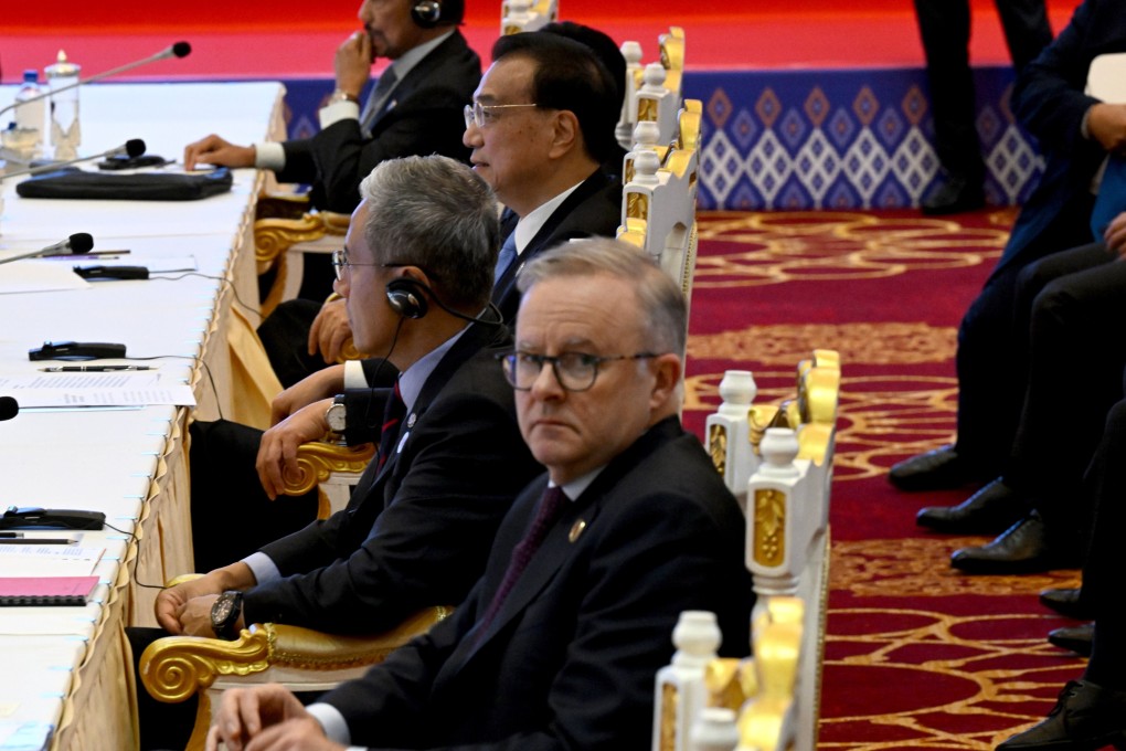 Australia’s Prime Minister Anthony Albanese and China’s Premier Li Keqiang (top) at the opening of the East Asia Summit during the The Association of Southeast Asian Nations Asean Summit in Phnom Penh in Cambodia. Photo: EPA-EFE