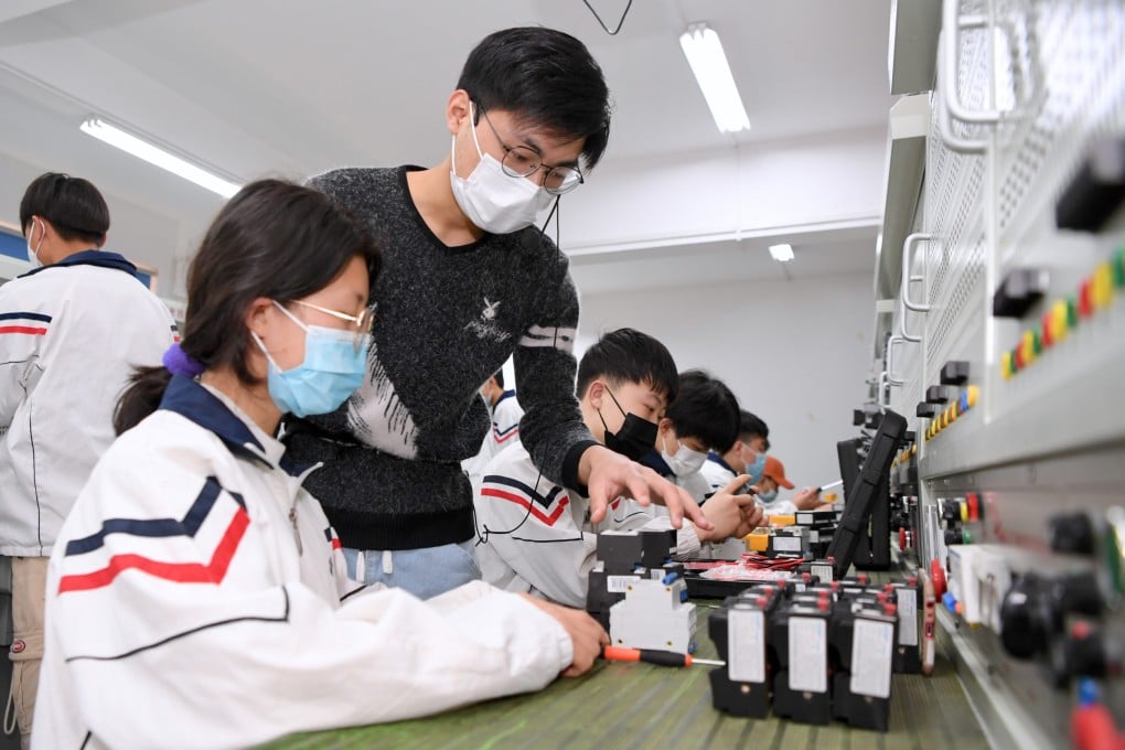 Ma Xiaohe also proposed several means to assist low-income groups, including skills training, employment support and improving social security to gradually lift them into the middle class. Photo: Xinhua