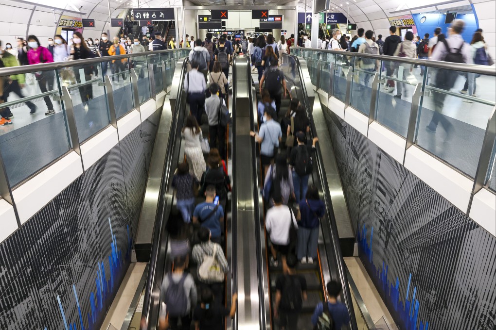 MTR passengers at Admiralty station on May 16. Hong Kong’s MTR is a world-class railway that is also lucrative, which makes it an envy of many other rail operators. Photo: K.Y. Cheng