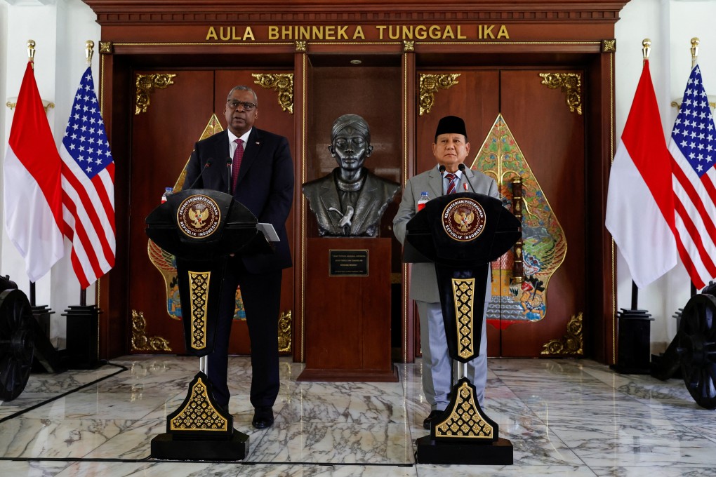 Indonesia’s Defence Minister Prabowo Subianto and US Defence Secretary Lloyd Austin hold a joint news conference, following their meeting in Jakarta on November 21. Photo: Reuters