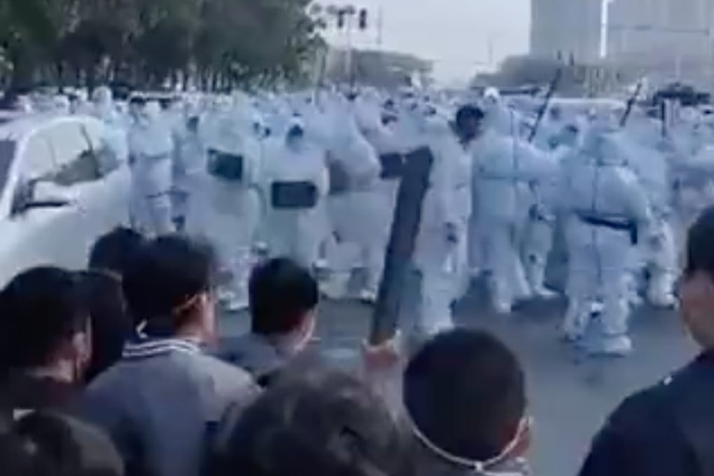 Violent clashes between workers at the Foxconn Zhengzhou plant and security staff. Photo: Weibo