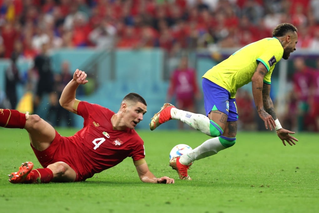 Neymar (right) of Brazil in action against Nikola Milenkovic of Serbia. Photo: EPA-EFE