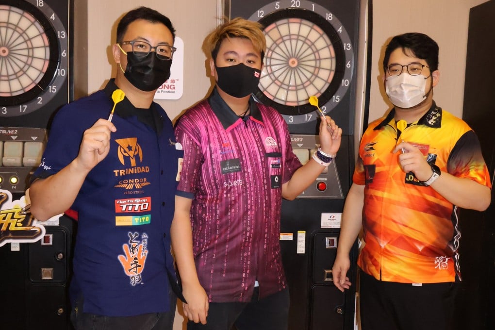 James Law (left), Hugo Leung and team manager Masa Lui. Photo: Shirley Chui