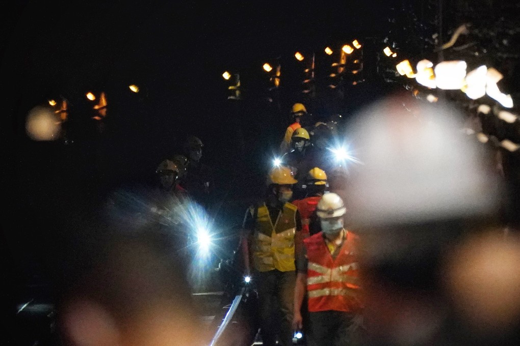 The supplier of a part that failed and caused a train to stop in a tunnel has sent a technical team to help MTR Corp investigate the incident. Photo: Elson Li