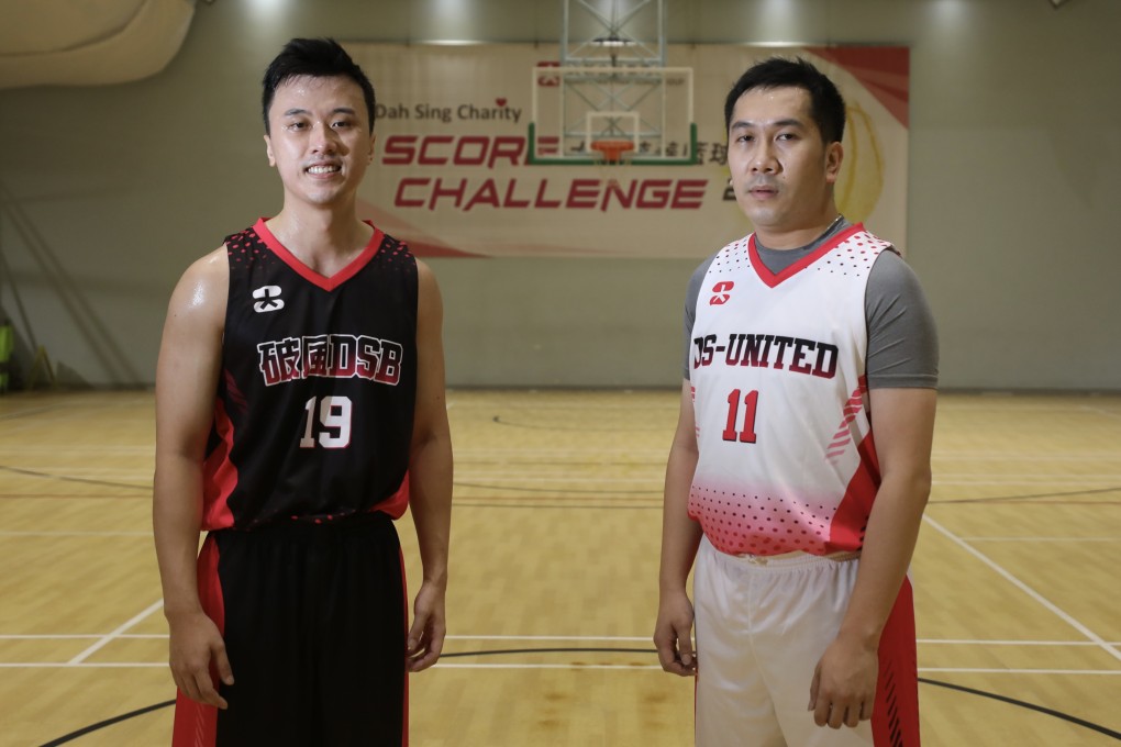 Dah Sing Bank employees get involved in raising funds for Operation Santa Claus. Photo: Xiaomei Chen