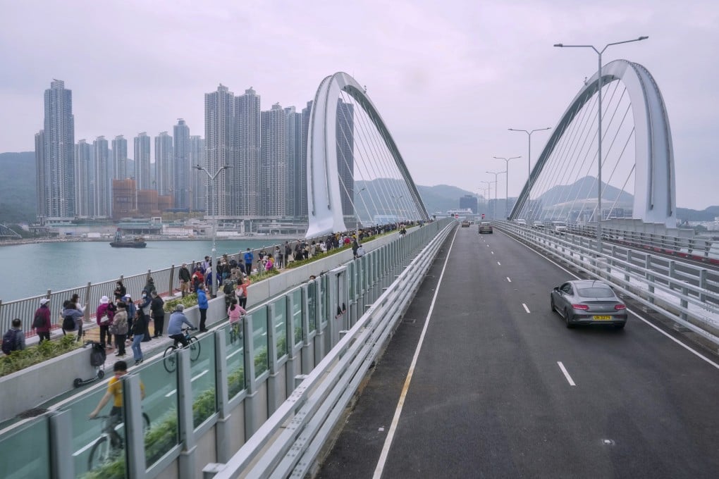 The Cross Bay Link in the New Territories, the first water crossing to feature a roadway, bicycle lane and footpath, opens to traffic on Sunday. Photo: Elson Li