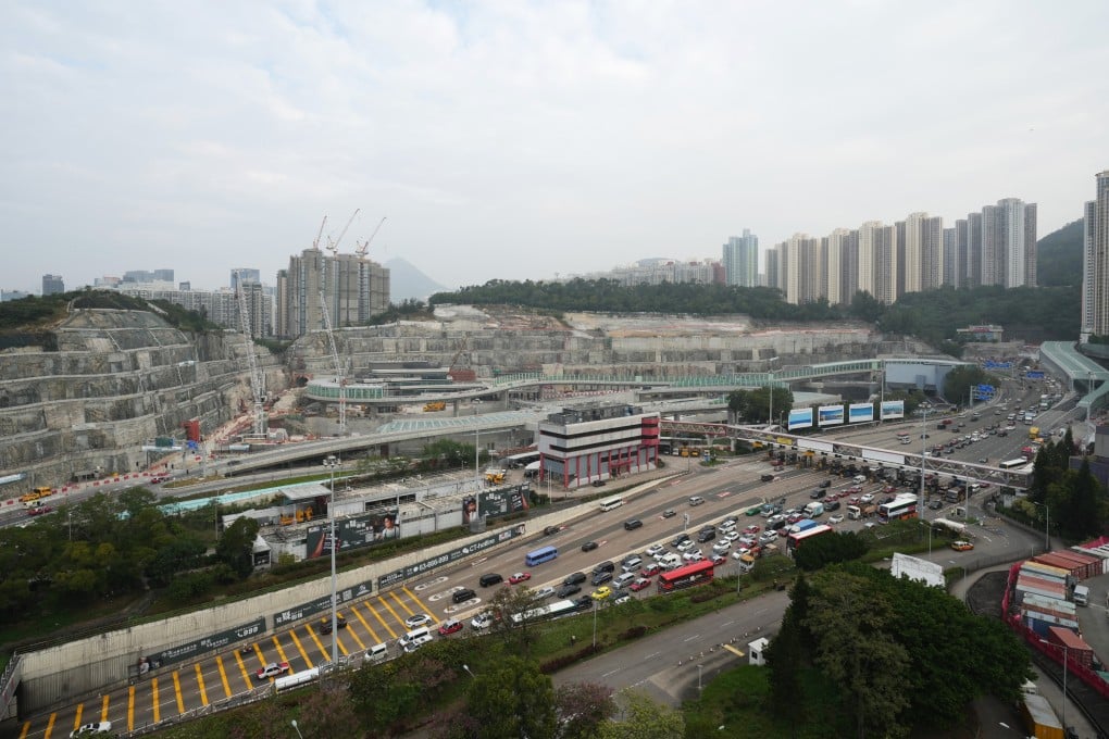 Vehicles pass toll booths at the Kowloon side of the Tseung Kwan O-Lam Tin Tunnel. Photo: Elson Li